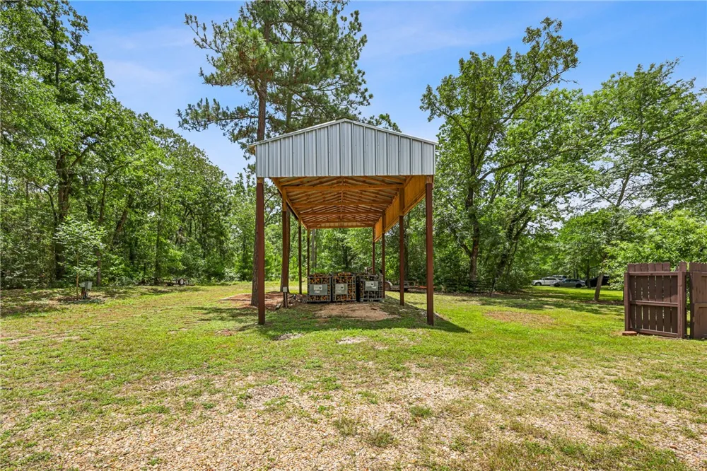 14741 County Road 446 Navasota, TX 77868