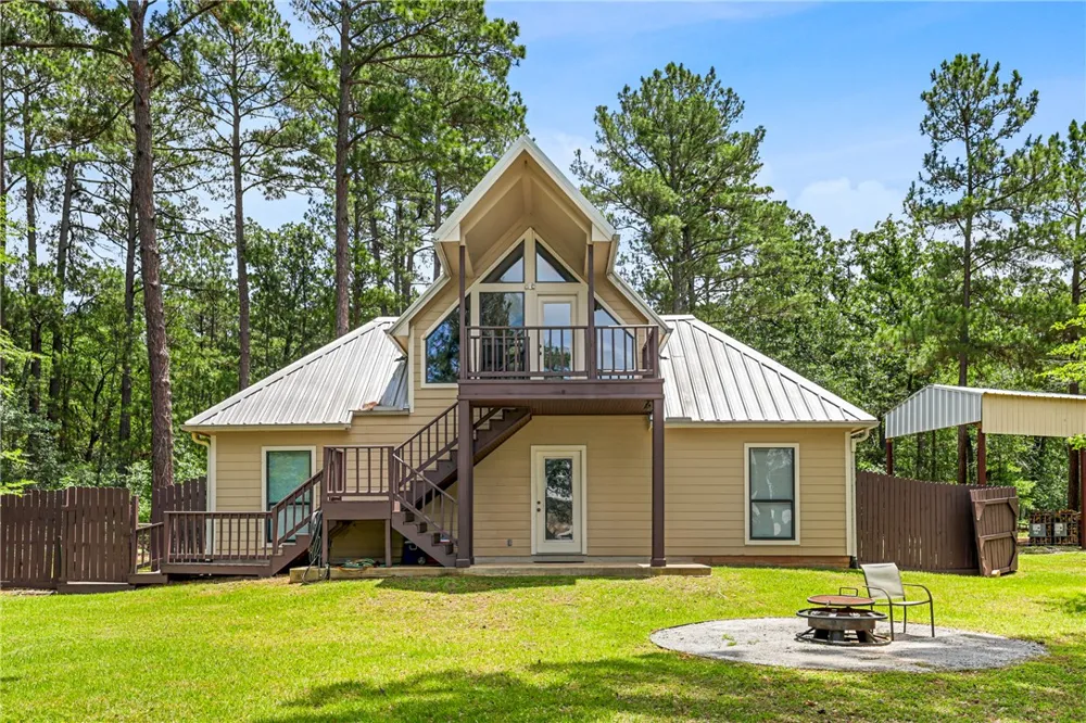 14741 County Road 446 Navasota, TX 77868