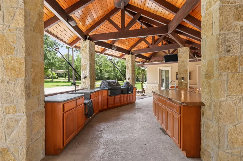 14741 County Road 446 Navasota, TX 77868