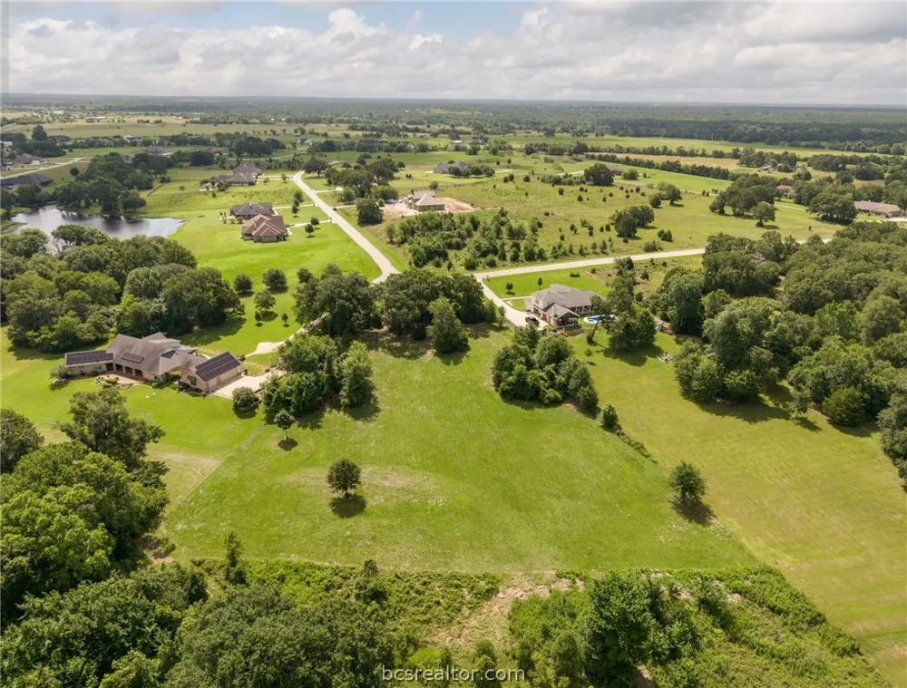 9489 Bishop Bend Iola, TX 77861