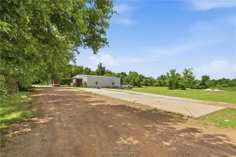 301 Cooks Lane