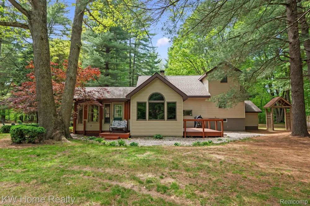 4474 Five Lakes Road North Branch Township, MI 48461