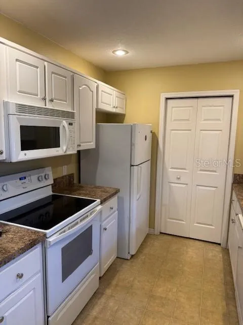 6740 MOONGLOW DRIVE #201 Port Richey, FL 34668