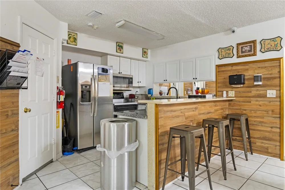 613 FOREST HILLS DRIVE Brandon, FL 33510