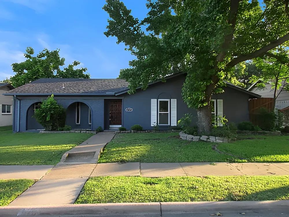 1721 Melrose Street Garland, TX 75042