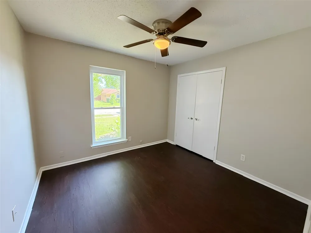 1721 Melrose Street Garland, TX 75042
