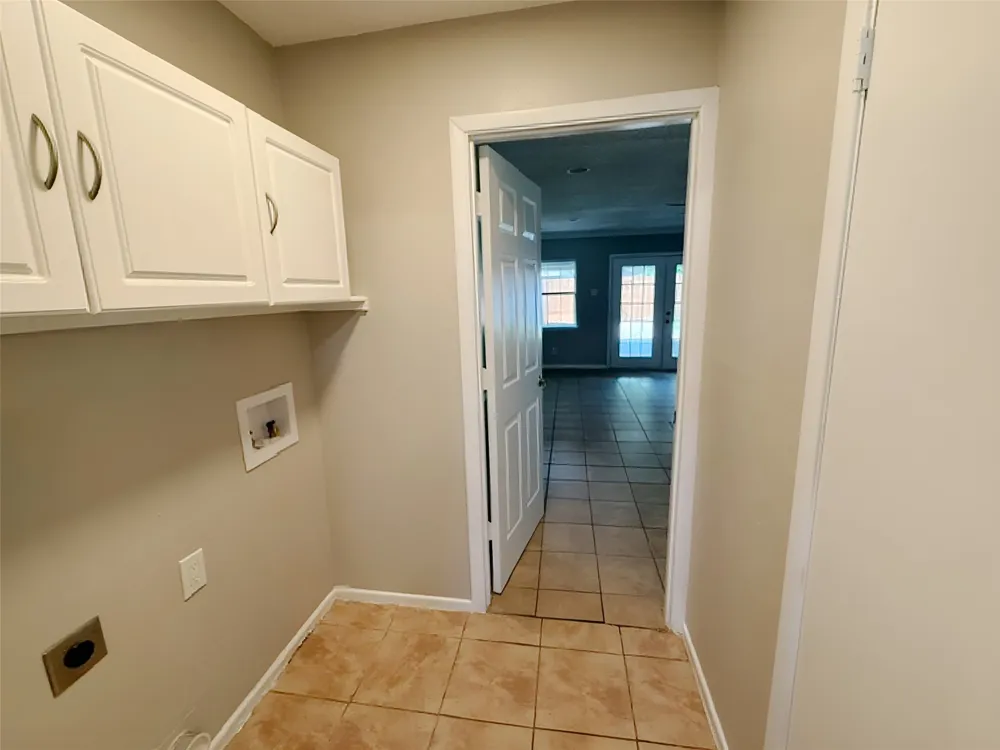 1721 Melrose Street Garland, TX 75042