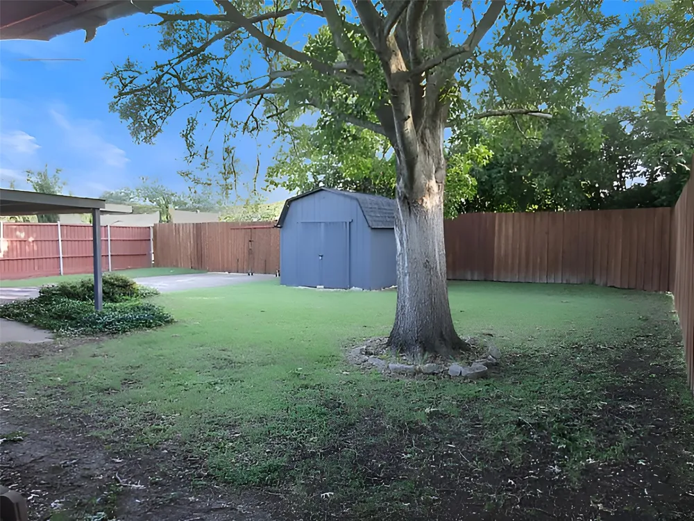 1721 Melrose Street Garland, TX 75042