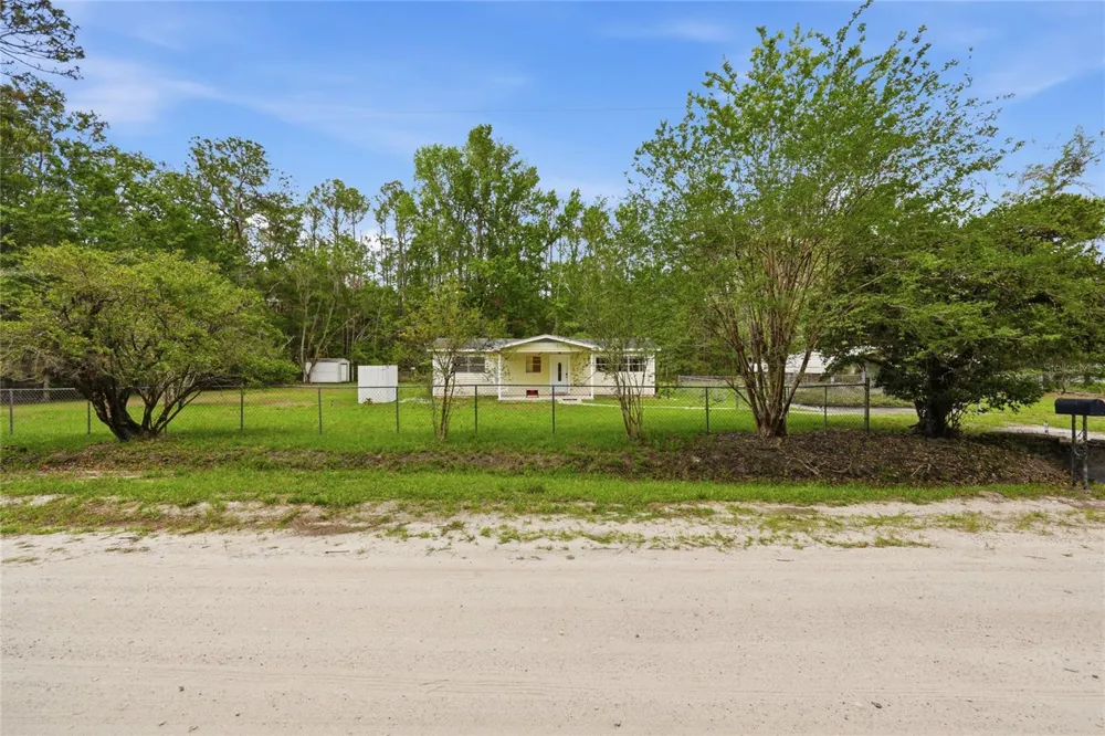 16913 NE 77TH LANE Hawthorne, FL 32640
