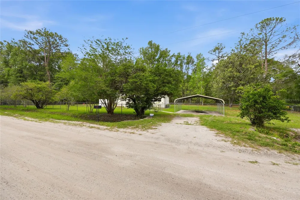 16913 NE 77TH LANE Hawthorne, FL 32640