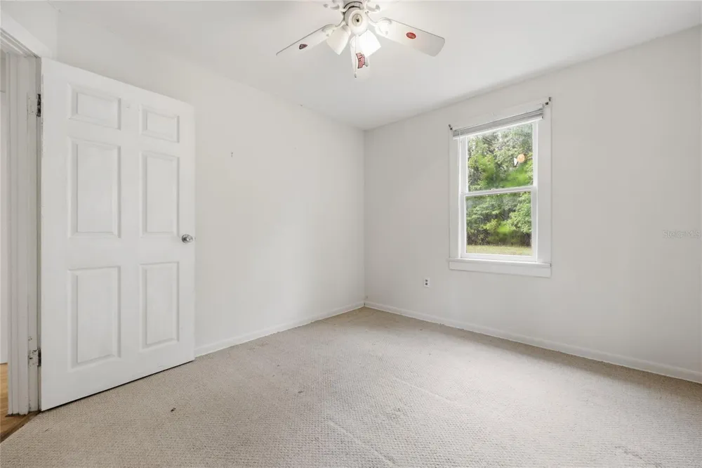 16913 NE 77TH LANE Hawthorne, FL 32640