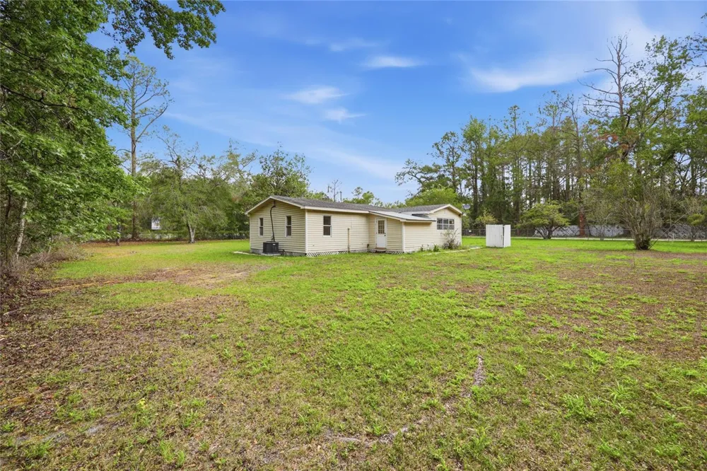 16913 NE 77TH LANE Hawthorne, FL 32640