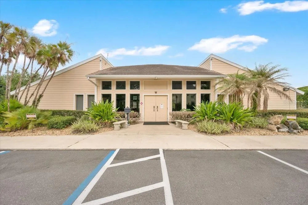 2025 SYLVESTER ROAD #MM4 Lakeland, FL 33803