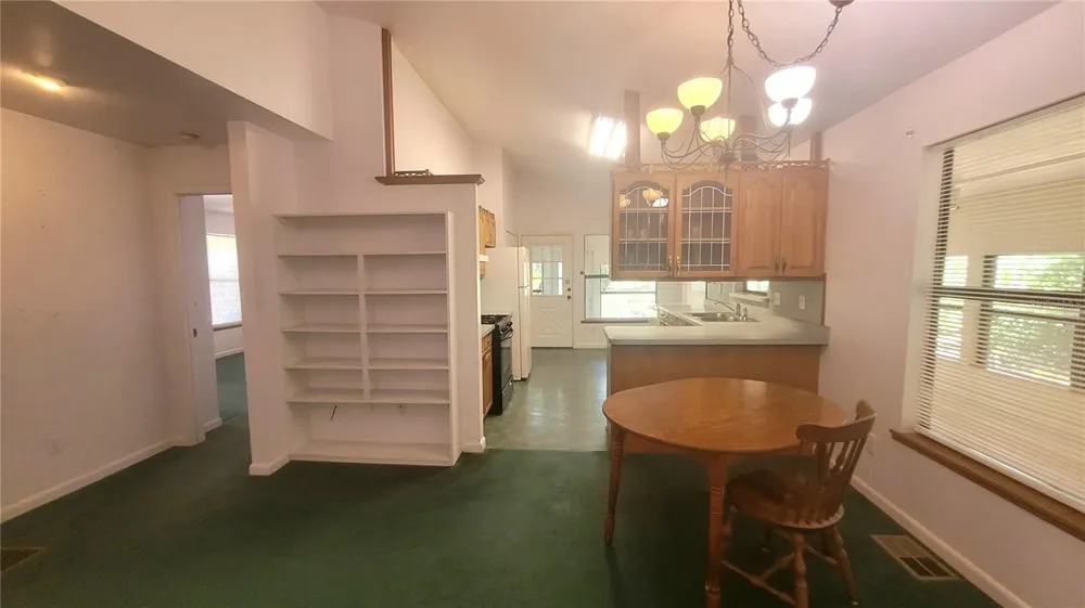 8664 CR 639 Bushnell, FL 33513