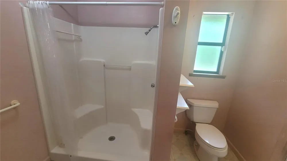 8664 CR 639 Bushnell, FL 33513