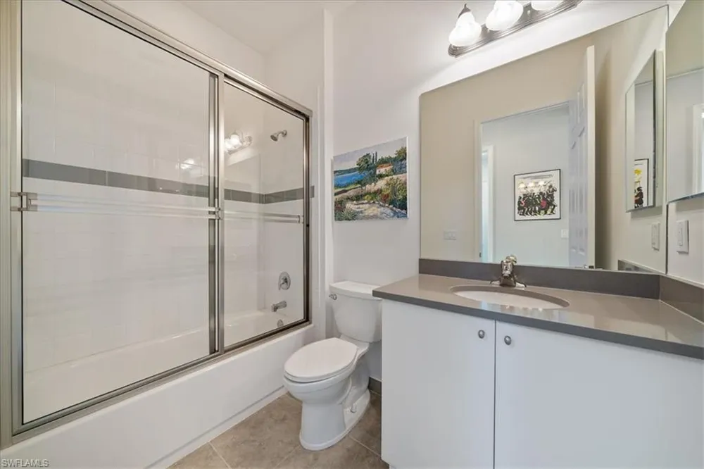 3264 Pacific Drive Naples, FL 34119