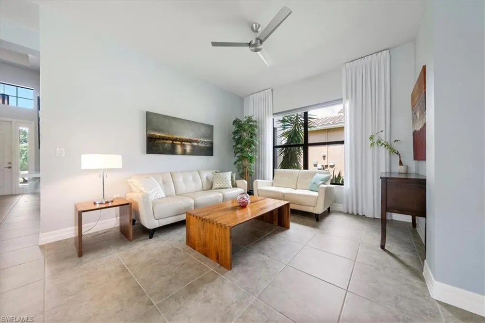 3264 Pacific Drive Naples, FL 34119