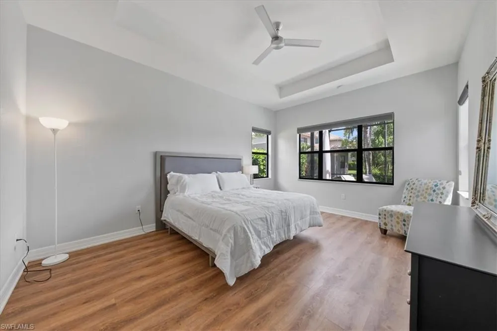 3264 Pacific Drive Naples, FL 34119