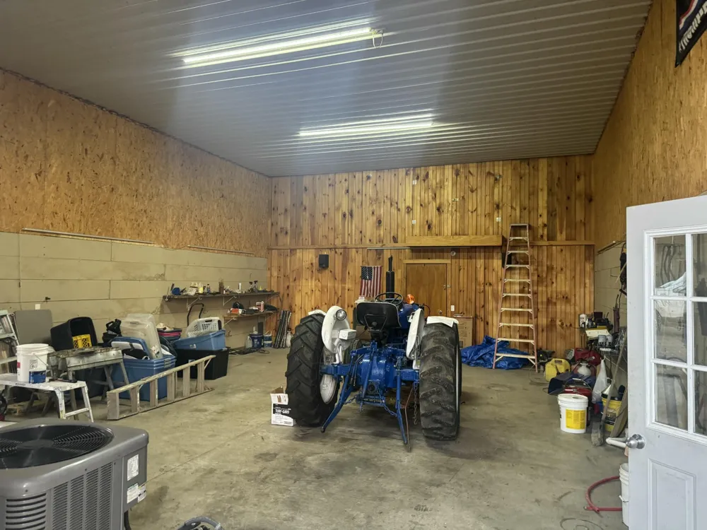 539 Highway 309 Niota, TN 37826