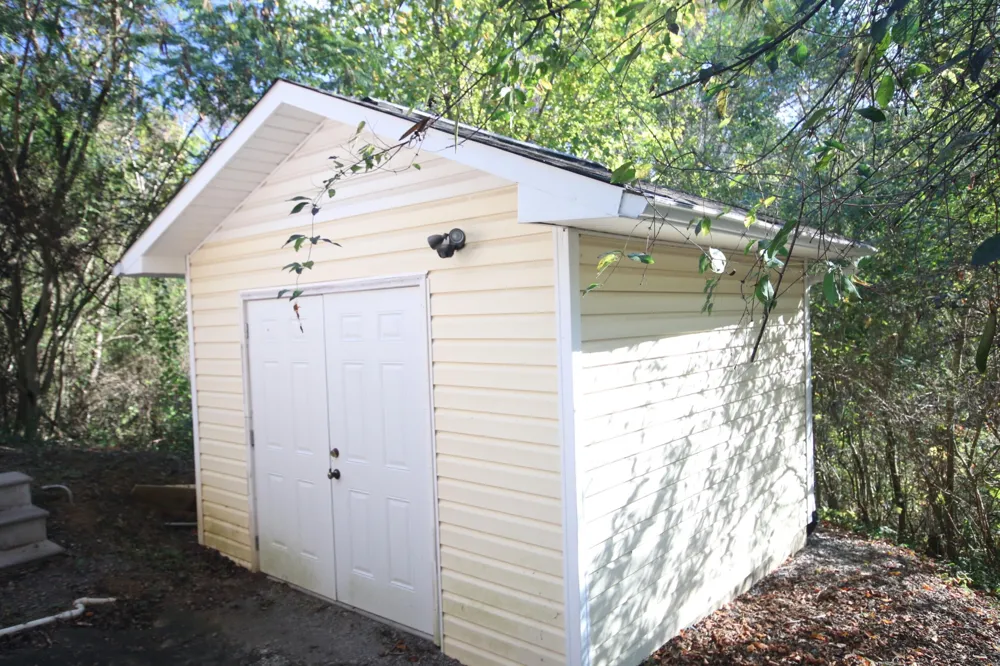 295 Shadden Rd. Tellico Plains, TN 37385