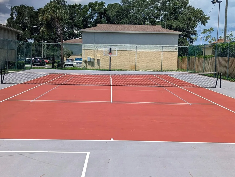 228 THORN TREE PLACE #228 Brandon, FL 33510