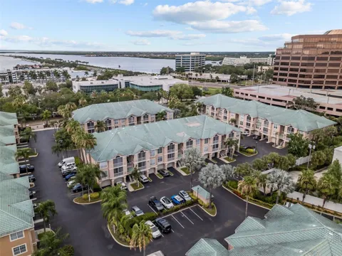 3302 BAY CLUB CIRCLE #3202