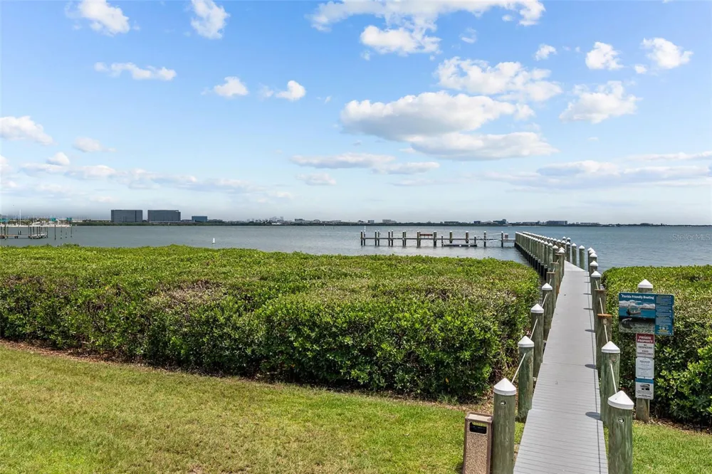 3302 BAY CLUB CIRCLE #3202 Tampa, FL 33607