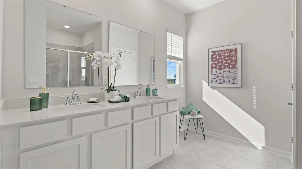 6571 EASTWOOD CROSS DRIVE Orlando, FL 32829