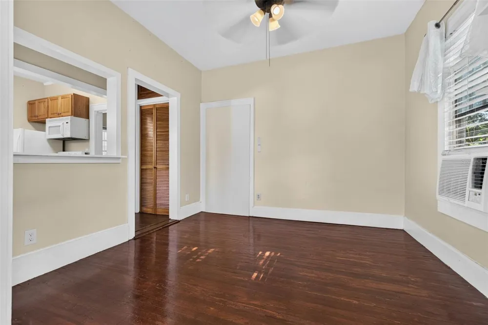2800 2ND AVENUE St Petersburg, FL 33713