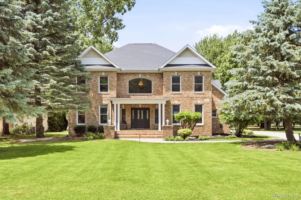 3269 Saint Andrews Drive Port Huron Charter Township, MI 48060