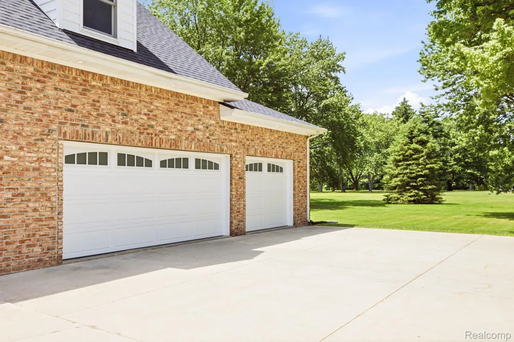 3269 Saint Andrews Drive Port Huron Charter Township, MI 48060