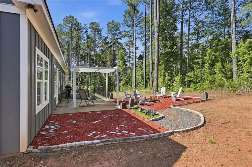 191 Crooked Creek Bay Road Eatonton, GA 31024
