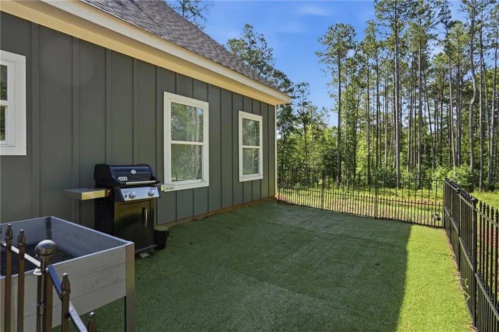 191 Crooked Creek Bay Road Eatonton, GA 31024