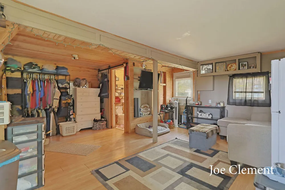 5708 E 52nd Street Croton Township, MI 49337