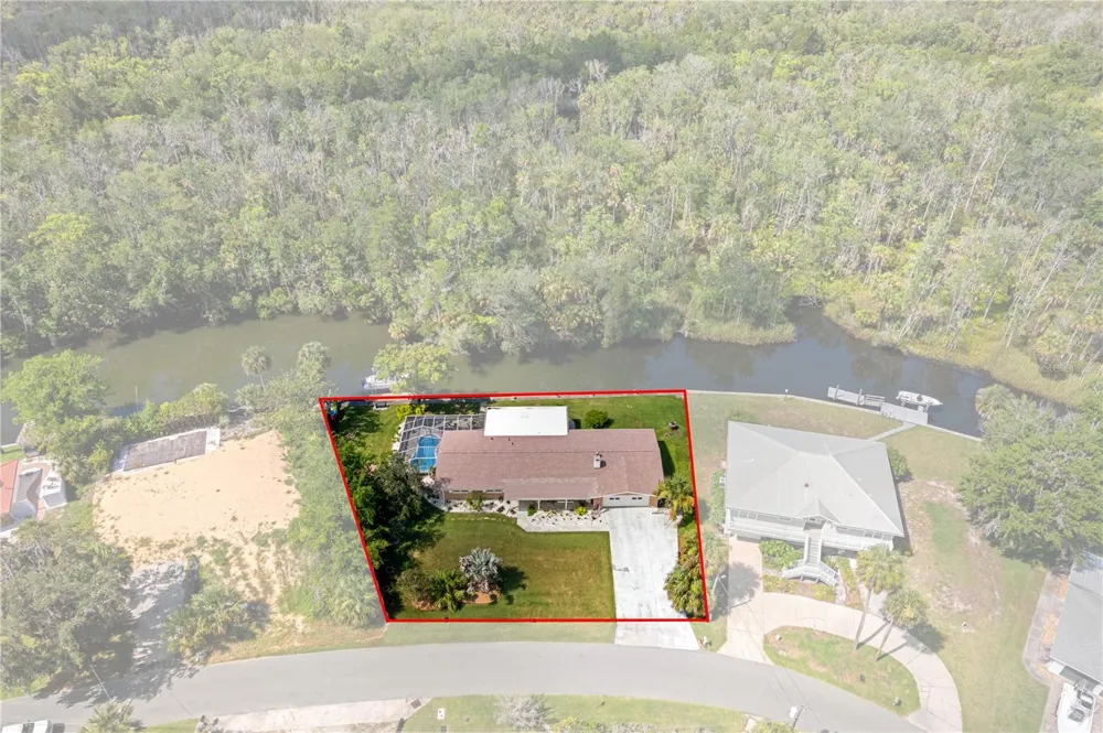2160 WATERSEDGE DRIVE Crystal River, FL 34429