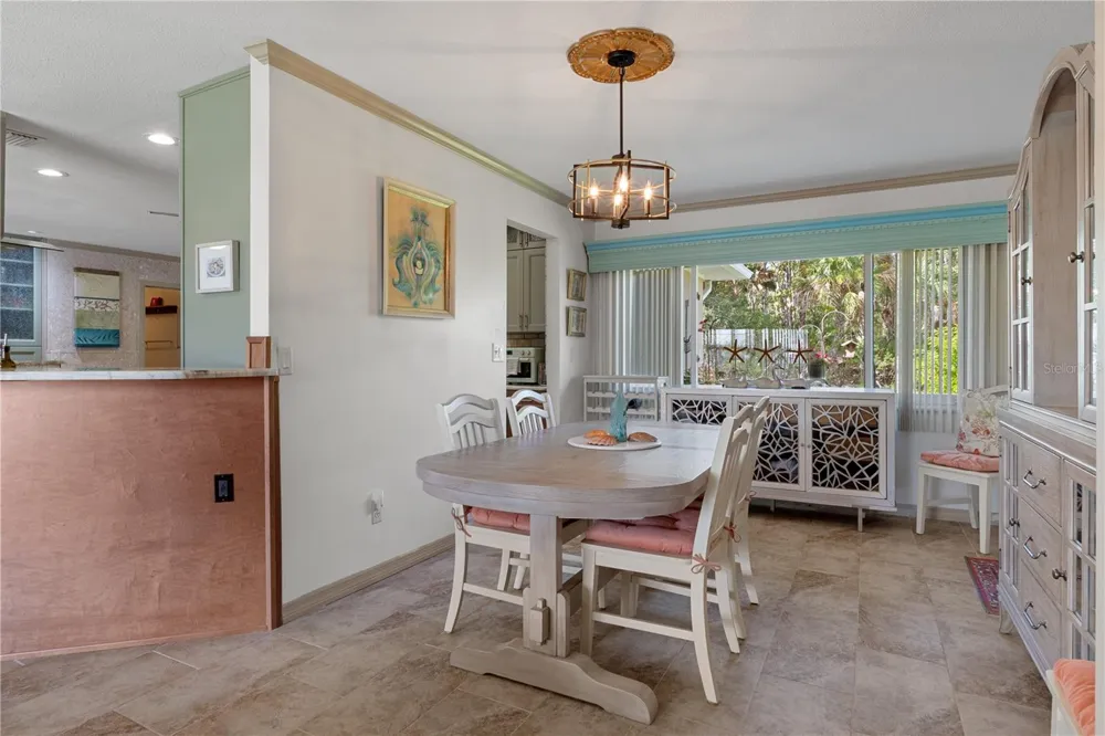 2160 WATERSEDGE DRIVE Crystal River, FL 34429