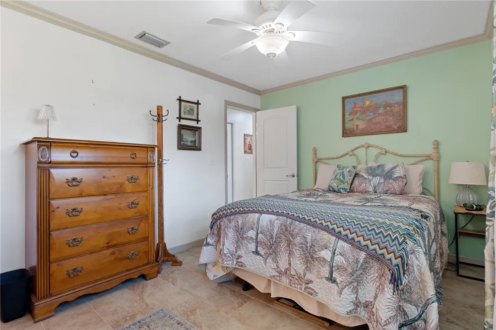 2160 WATERSEDGE DRIVE Crystal River, FL 34429