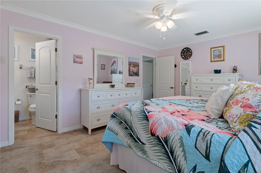2160 WATERSEDGE DRIVE Crystal River, FL 34429