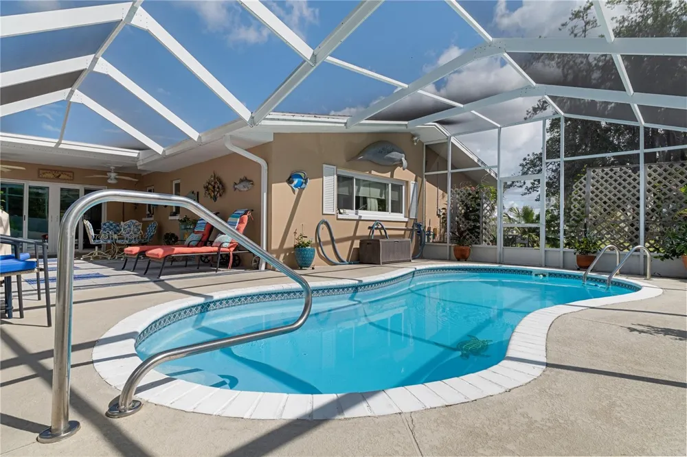 2160 WATERSEDGE DRIVE Crystal River, FL 34429