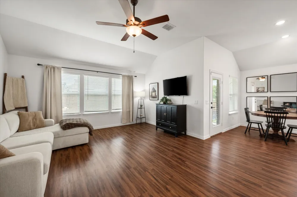 2601 Creswick Drive Mansfield, TX 76084
