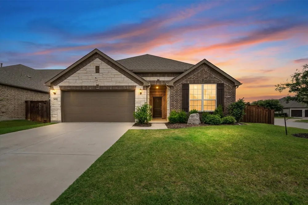 2601 Creswick Drive Mansfield, TX 76084