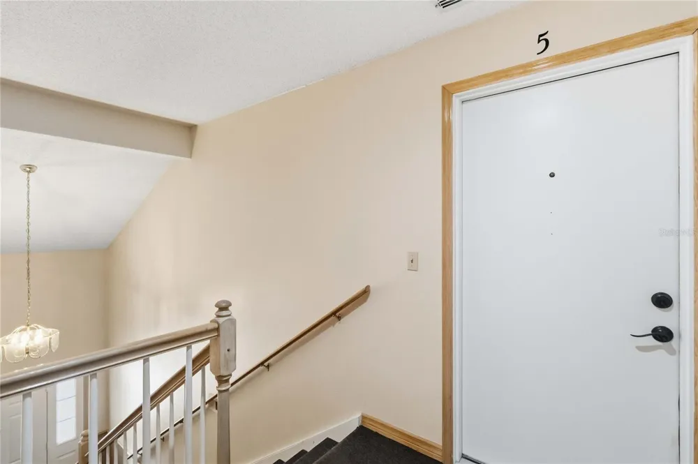 5278 WHITSTABLE WAY #5 Orlando, FL 32812