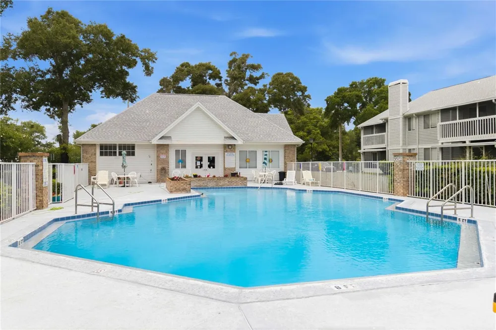 5278 WHITSTABLE WAY #5 Orlando, FL 32812