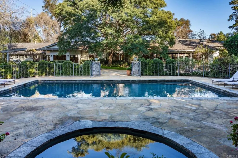 16041 Via Del Alba Rancho Santa Fe, CA 92067