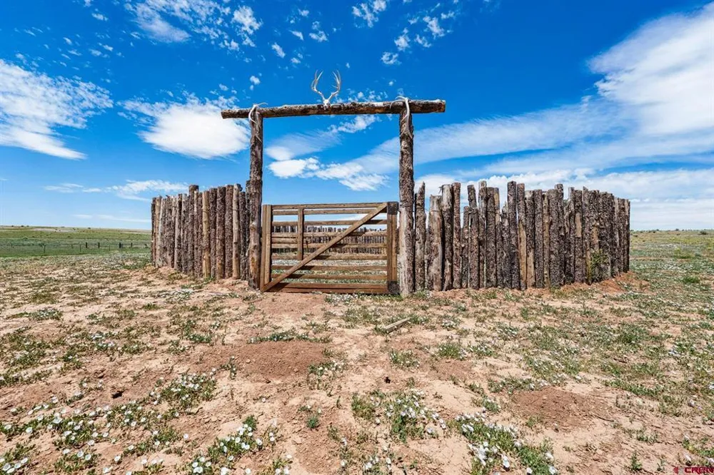 18606 Road Z Yellow Jacket, CO 81335