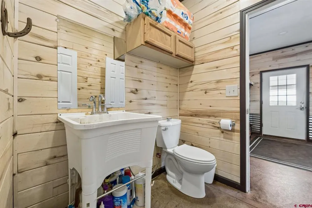 18606 Road Z Yellow Jacket, CO 81335