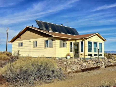 4590 Sierra Vista Road