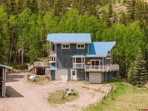 2079 Hummingbird Lane