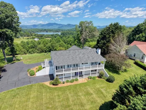 2112 J V Ledford Road