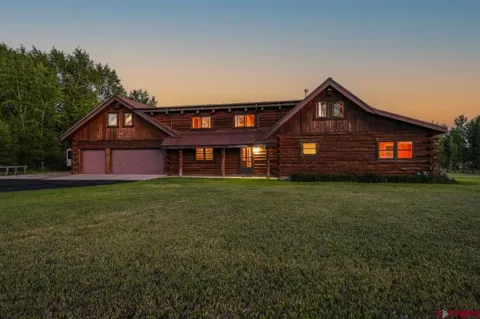 100 Meadow Lark Trail